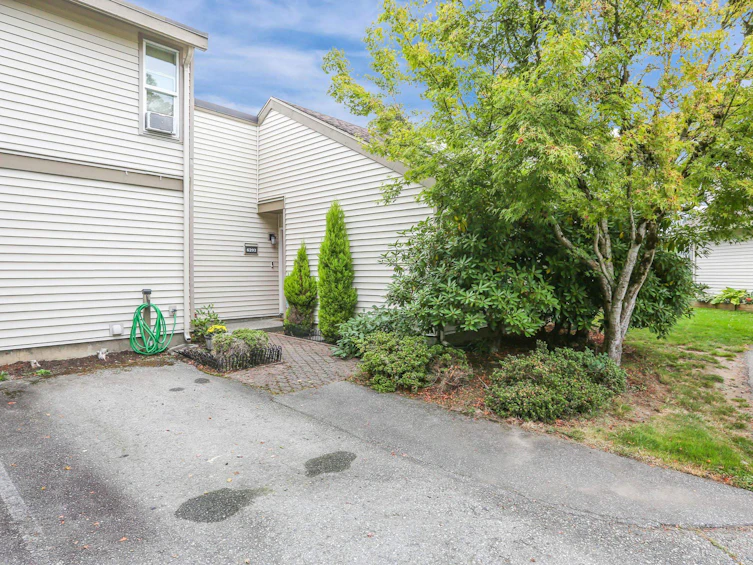 6292 W Greenside Drive, Surrey, BC, V3S 5M8 - 3