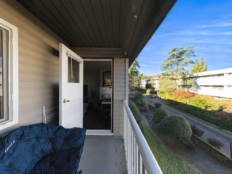 301-1209 Howie Avenue, Coquitlam, BC, V3J 1T9 - 13
