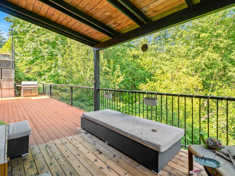 2518 Whatcom Road, Abbotsford, BC, V3G 2L5 - 30
