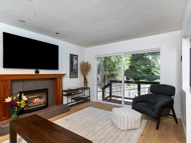 5446 Cliffridge Avenue, North Vancouver, BC, V7R 4M4 - 12
