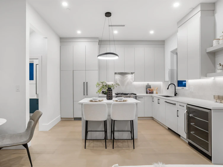 2-2864 E Georgia Street, Vancouver, BC, V5K 2K4 - 8