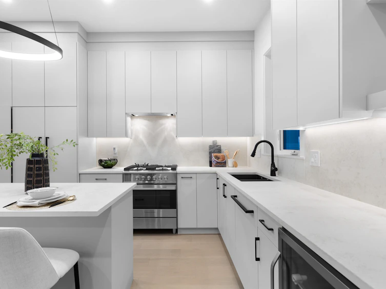2-2864 E Georgia Street, Vancouver, BC, V5K 2K4 - 9
