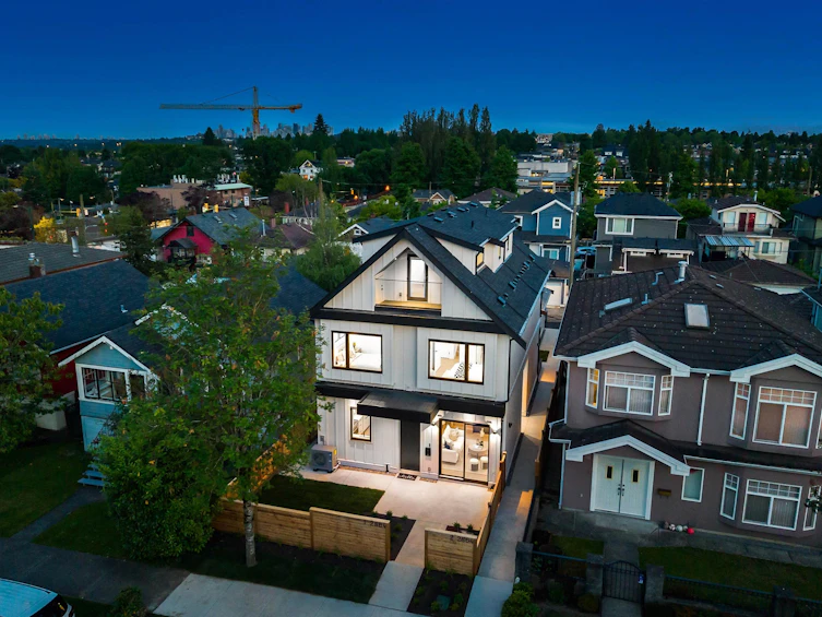 2-2864 E Georgia Street, Vancouver, BC, V5K 2K4 - 19