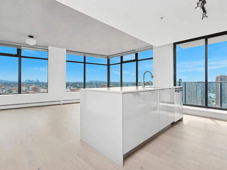 2404-108 W Cordova Street, Vancouver, BC, V6B 0G5 - 2