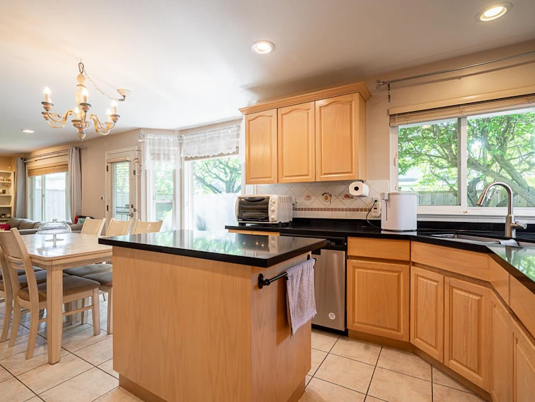 3628 Mckay Drive, Richmond, BC, V6X 3R7 - 10