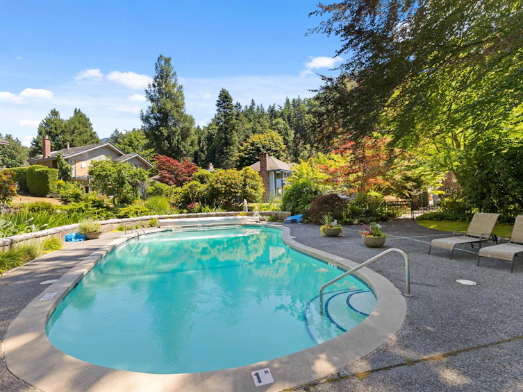 6755 Dufferin Avenue, West Vancouver, BC, V7W 3B7 - 34