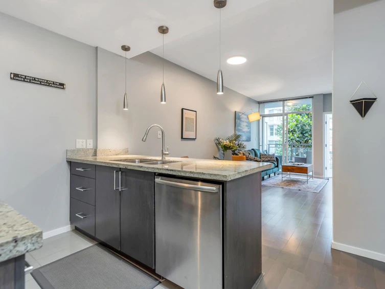 206-63 W 2nd Avenue, Vancouver, BC, V5Y 0G8 - 8