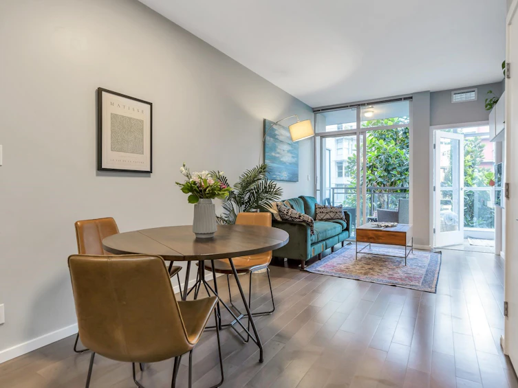 206-63 W 2nd Avenue, Vancouver, BC, V5Y 0G8 - 4