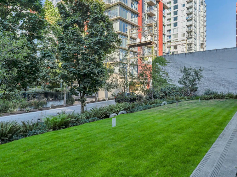 206-63 W 2nd Avenue, Vancouver, BC, V5Y 0G8 - 30