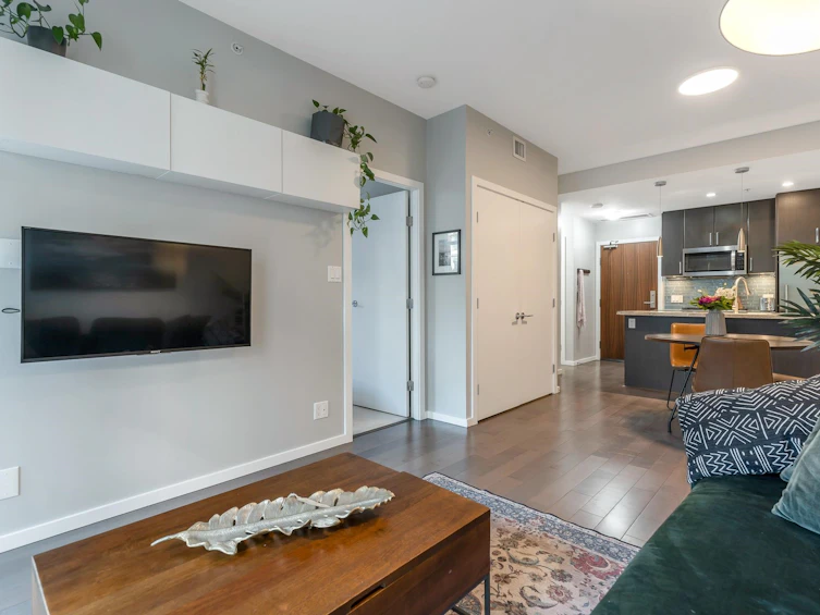 206-63 W 2nd Avenue, Vancouver, BC, V5Y 0G8 - 3