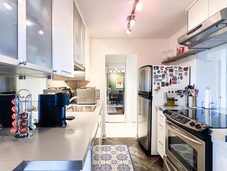 306-252 W 2nd Street, North Vancouver, BC, V7M 1C8 - 9