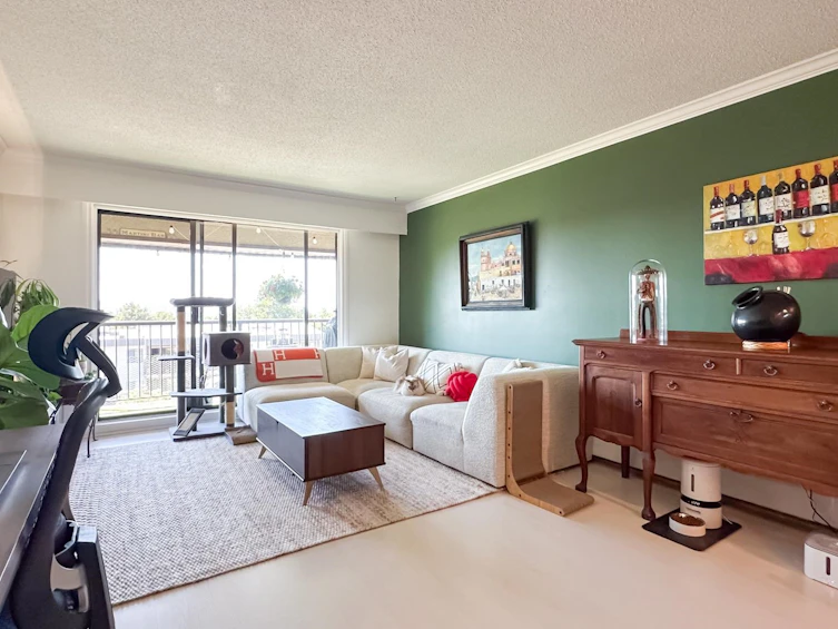 306-252 W 2nd Street, North Vancouver, BC, V7M 1C8 - 2