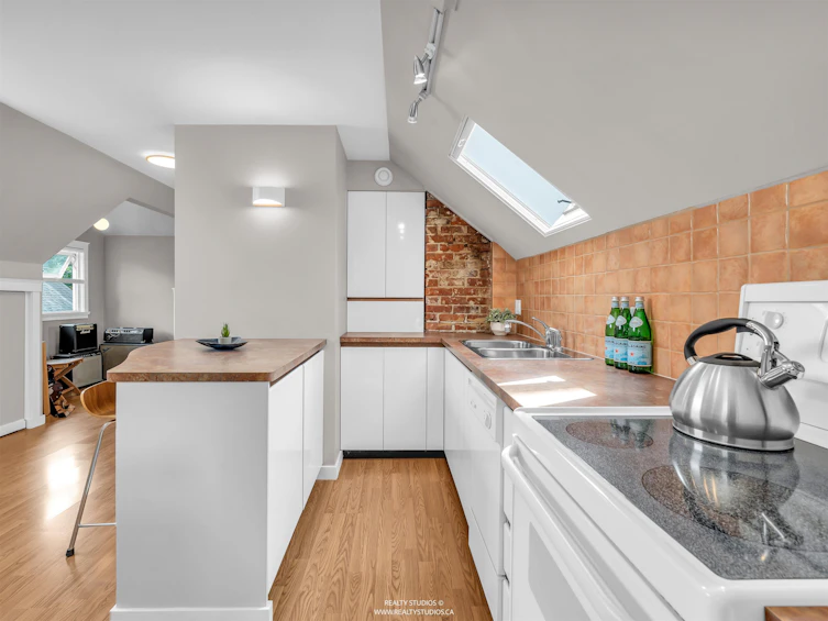 4-2535 W 6th Avenue, Vancouver, BC, V6K 1W4 - 27