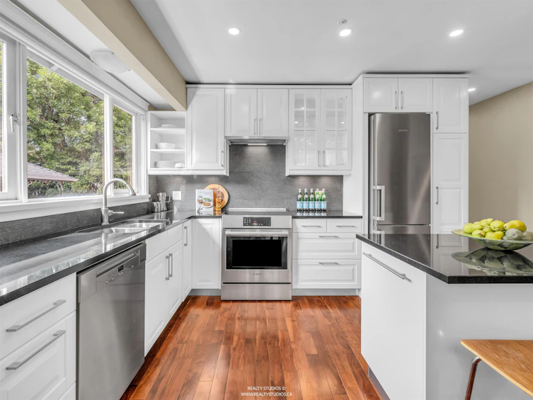 4-2535 W 6th Avenue, Vancouver, BC, V6K 1W4 - 7