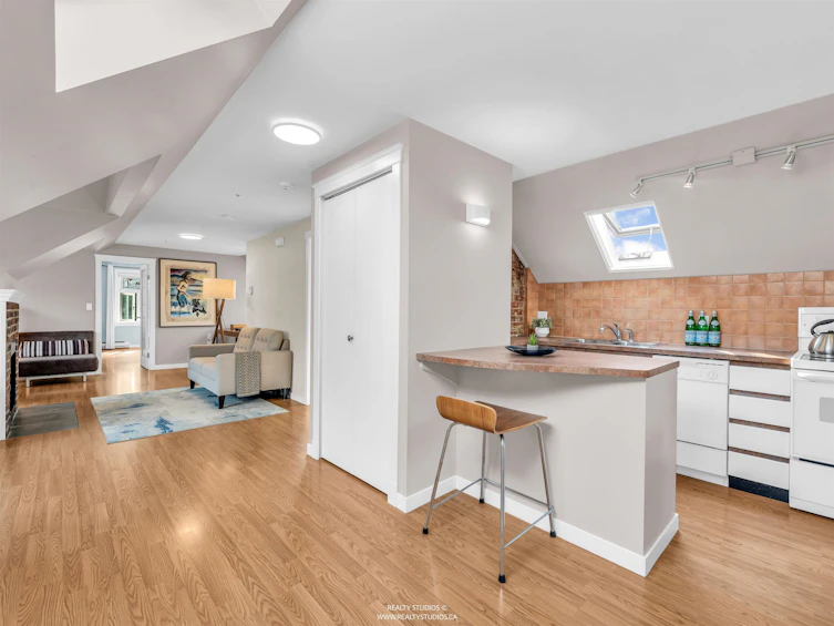 4-2535 W 6th Avenue, Vancouver, BC, V6K 1W4 - 25
