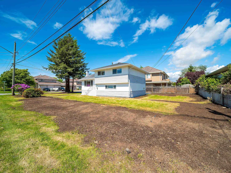 3871 Youngmore Road, Richmond, BC, V7C 1R5 - 6