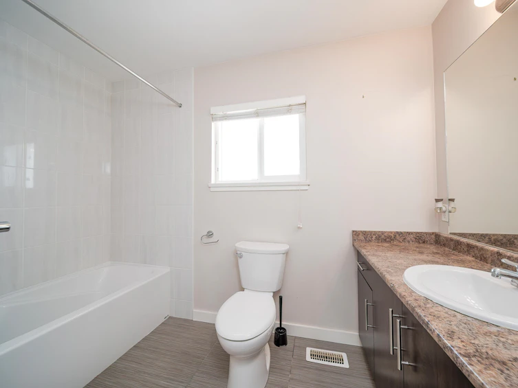 3871 Youngmore Road, Richmond, BC, V7C 1R5 - 15