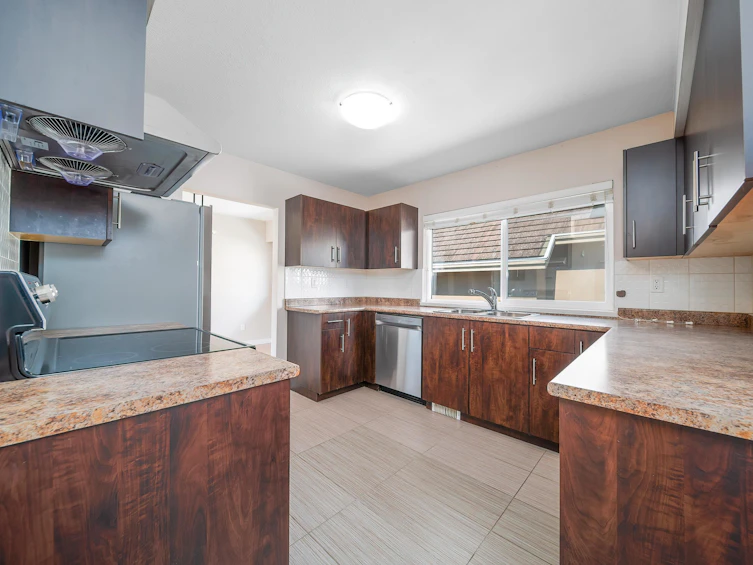 3871 Youngmore Road, Richmond, BC, V7C 1R5 - 13