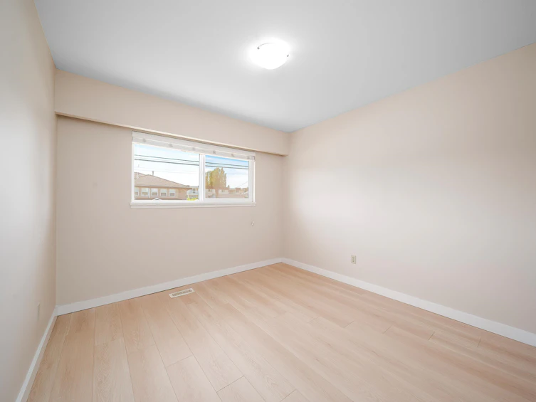 3871 Youngmore Road, Richmond, BC, V7C 1R5 - 16
