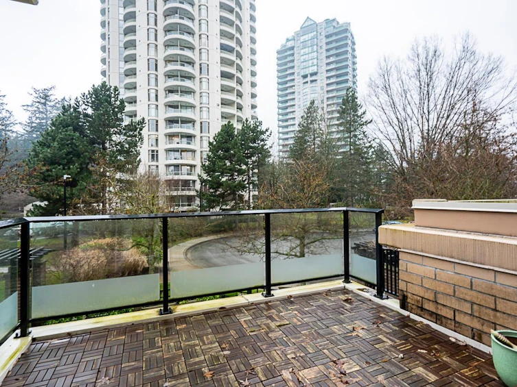 6198 Wilson Avenue, Burnaby, BC, V5H 2R8 - 32