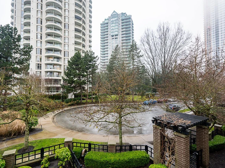 6198 Wilson Avenue, Burnaby, BC, V5H 2R8 - 26