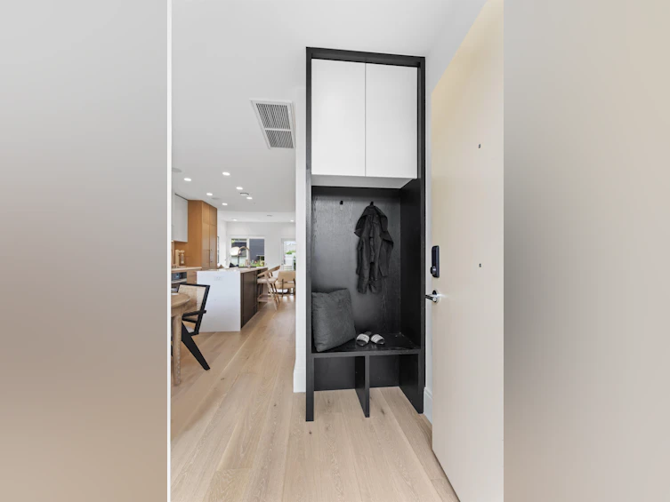 555 W 26th Avenue, Vancouver, BC, V5Z 2E4 - 9