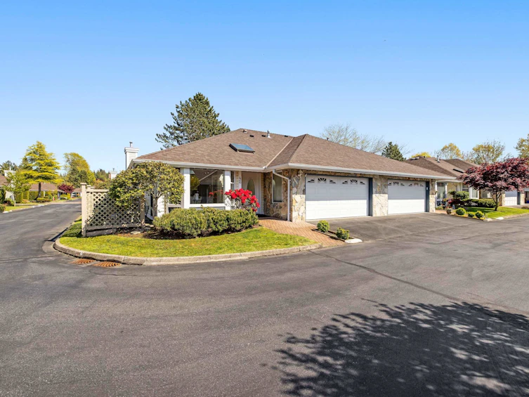 42-21746 52 Avenue, Langley, BC, V2Y 1L4 - 2