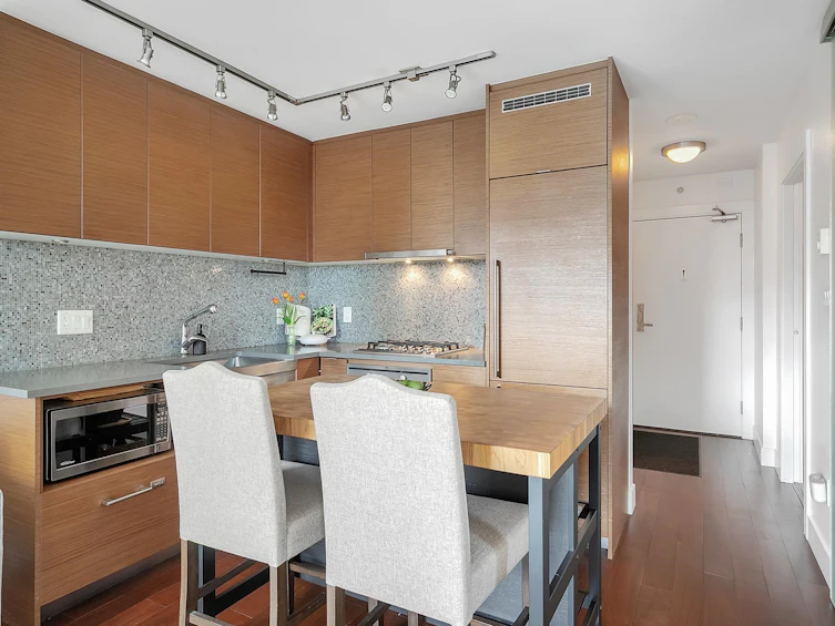 1502-565 Smithe Street, Vancouver, BC, V6B 0E4 - 5