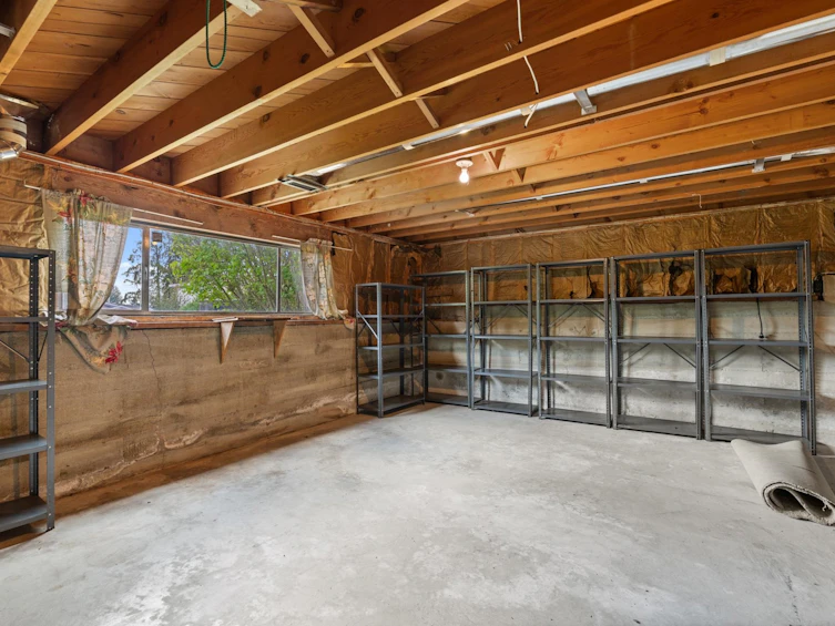 5459 Forglen Drive, Burnaby, BC, V5H 3K8 - 22