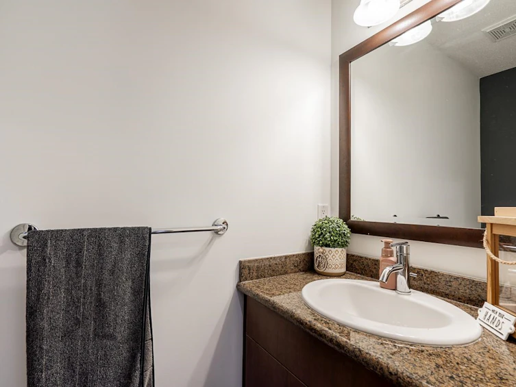 109-19551 66 Avenue, Surrey, BC, V4N 0Z4 - 18
