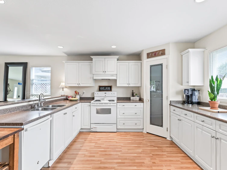 22666 123 Avenue, Maple Ridge, BC, V2X 4E2 - 4