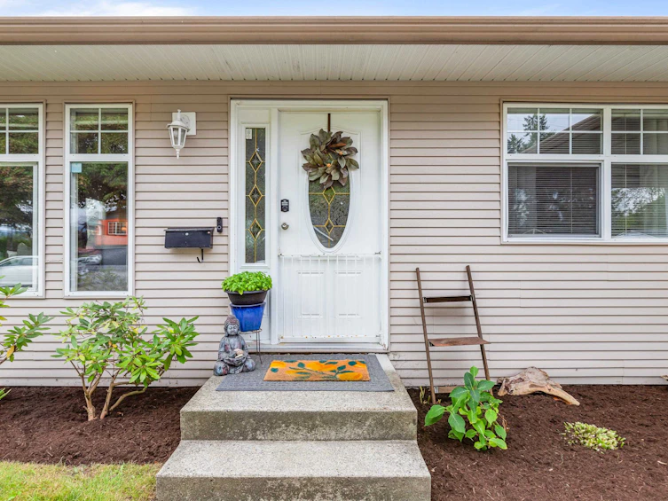 22666 123 Avenue, Maple Ridge, BC, V2X 4E2 - 2