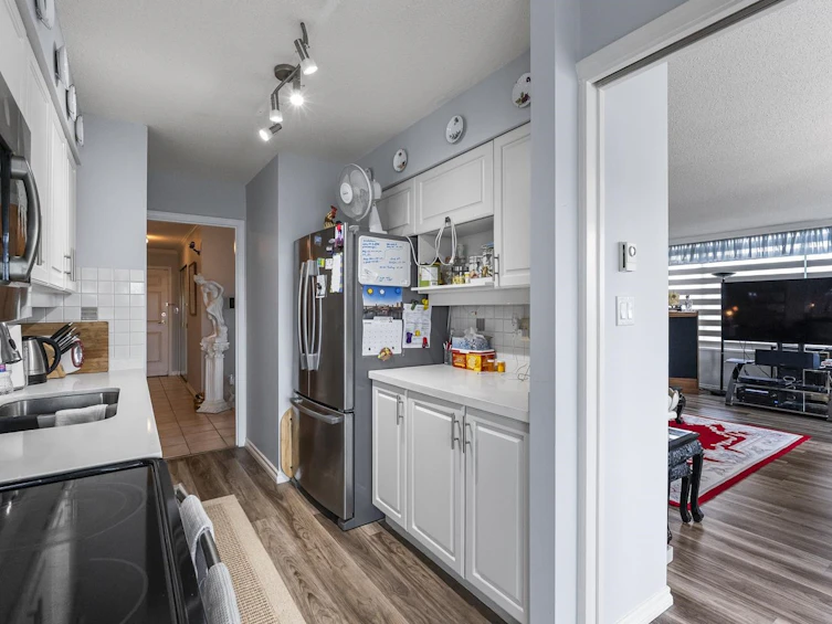 1601-15030 101 Avenue, Surrey, BC, V3R 0N3 - 7