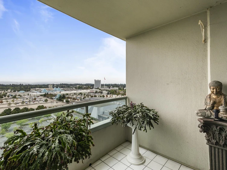 1601-15030 101 Avenue, Surrey, BC, V3R 0N3 - 20