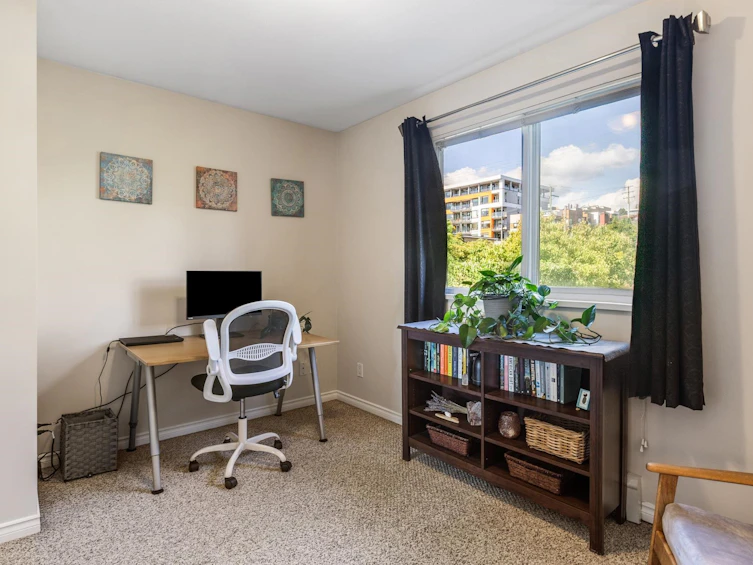 407 E 1st Street, North Vancouver, BC, V7L 1B8 - 33