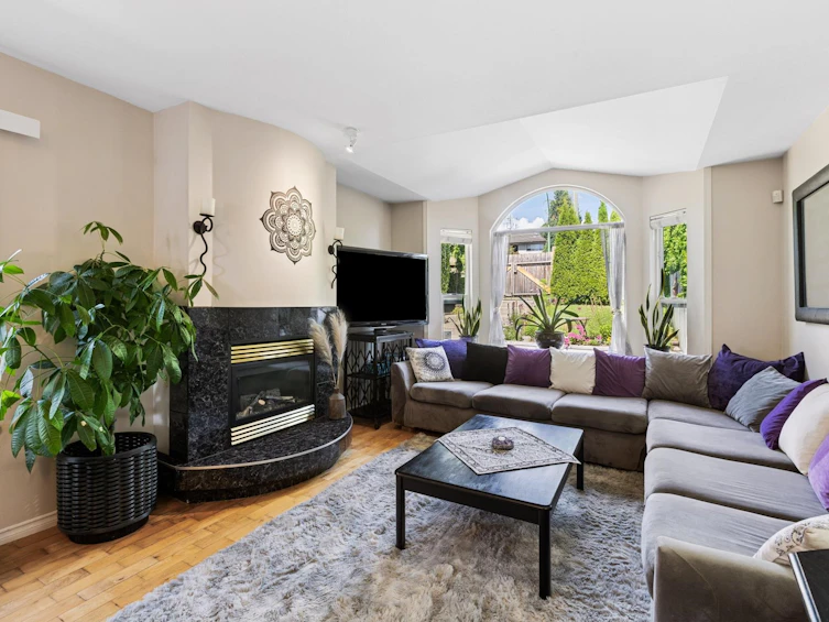 407 E 1st Street, North Vancouver, BC, V7L 1B8 - 18