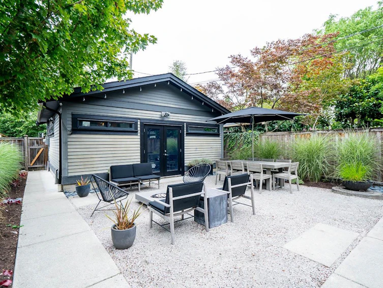 33 E 22nd Avenue, Vancouver, BC, V5V 1T3 - 36