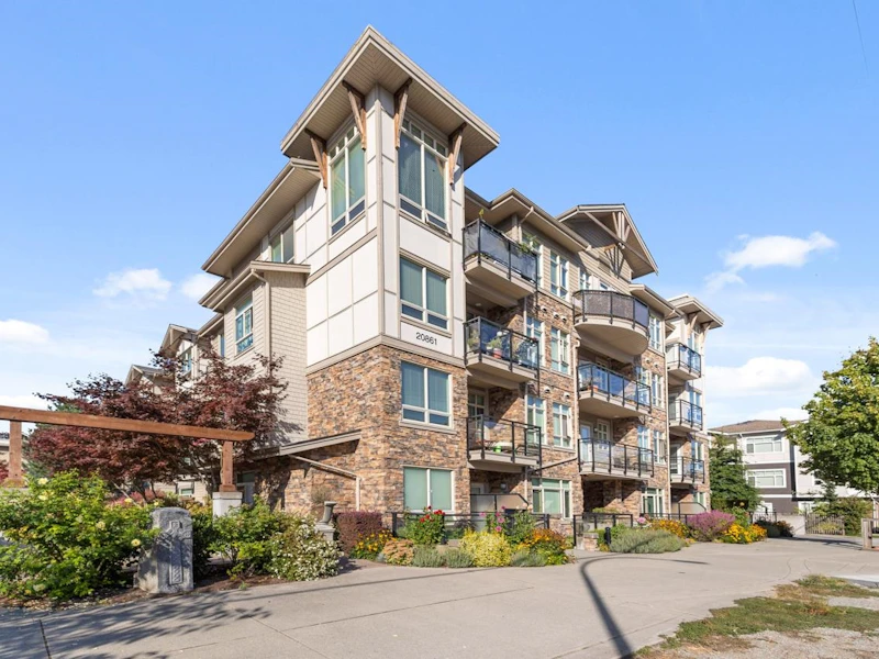 301 - 20861 83rd Avenue, Langley BC V2Y 0M8