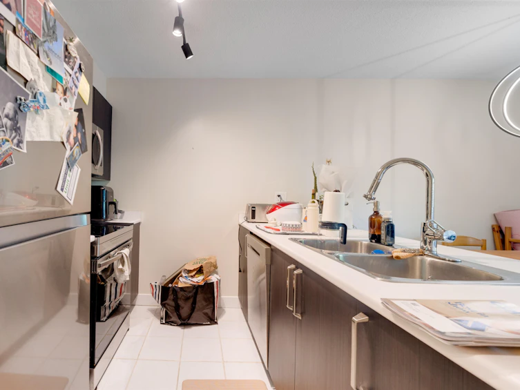 104-1166 W 6th Avenue, Vancouver, BC, V6H 1A4 - 8