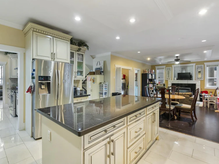 5841 138 Street, Surrey, BC, V3X 0C9 - 8