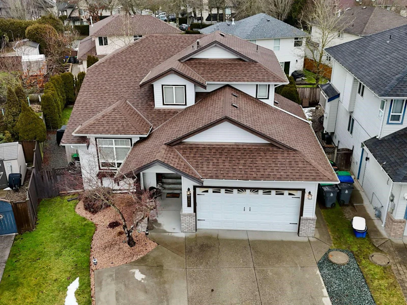 18863 64a Avenue, Surrey BC V3S 8V3