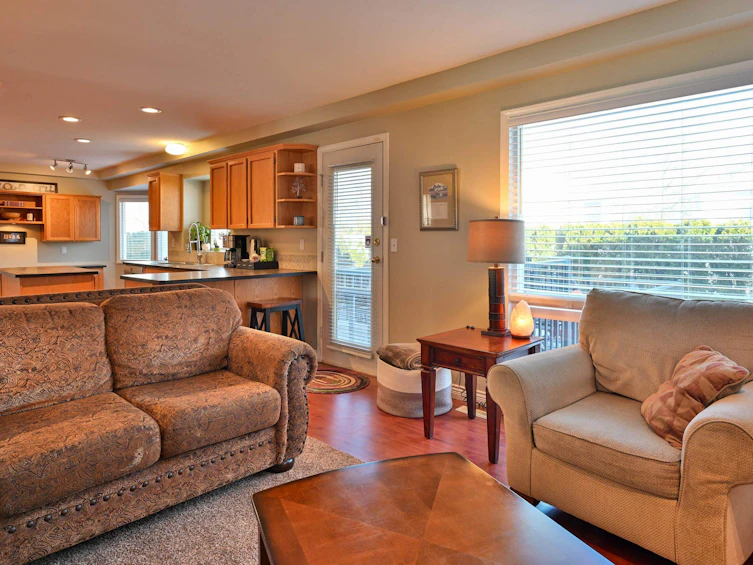 18863 64a Avenue, Surrey, BC, V3S 8V3 - 19