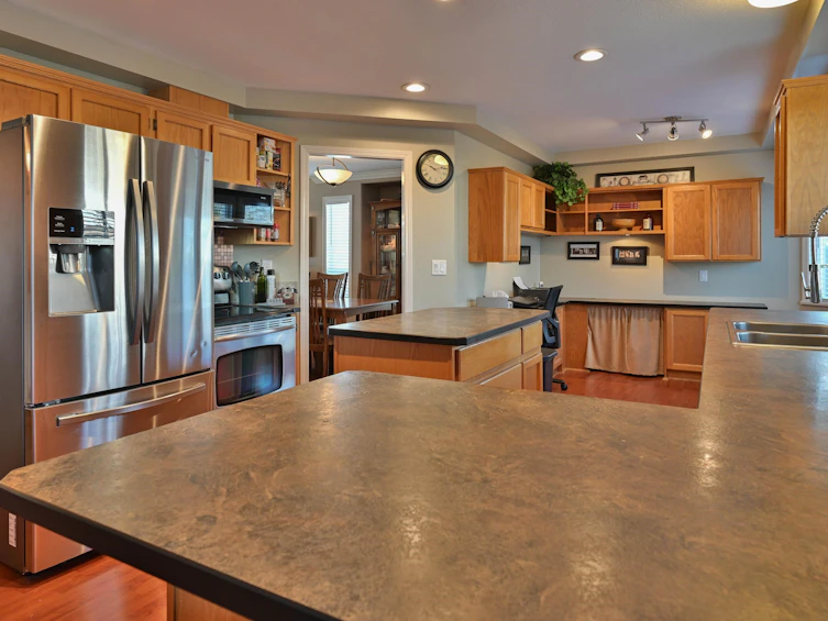 18863 64a Avenue, Surrey, BC, V3S 8V3 - 10