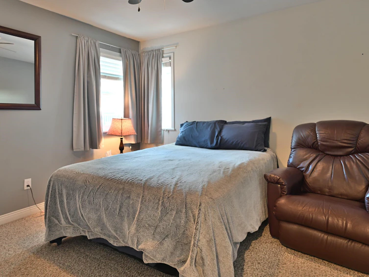 18863 64a Avenue, Surrey, BC, V3S 8V3 - 8