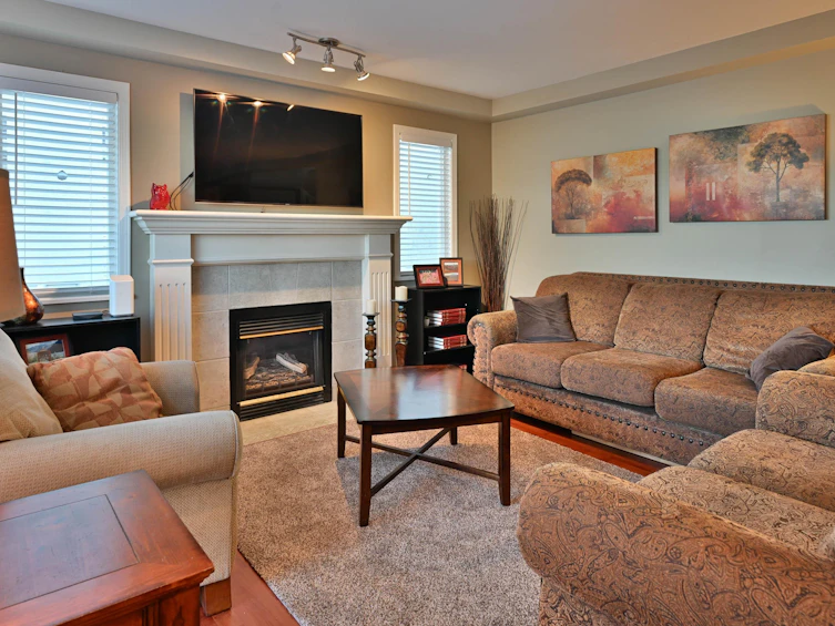 18863 64a Avenue, Surrey, BC, V3S 8V3 - 16