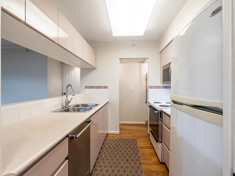 102-3188 Camosun Street, Vancouver, BC, V6R 3X1 - 7