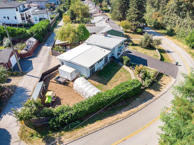 11906 100 Avenue, Surrey, BC, V3V 2W1 - 40