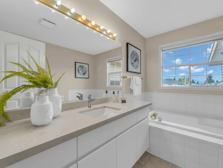 16276 86b Avenue, Surrey, BC, V4N 1C7 - 22