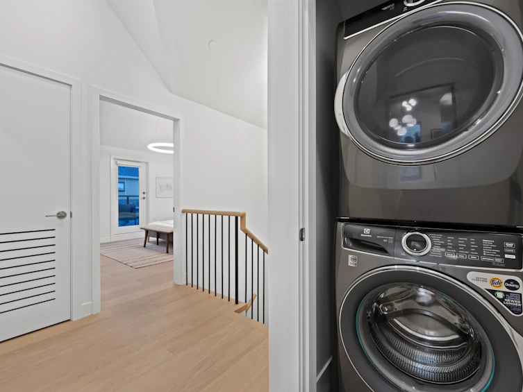 1630 E 21st Avenue, Vancouver, BC, V5N 2N5 - 25