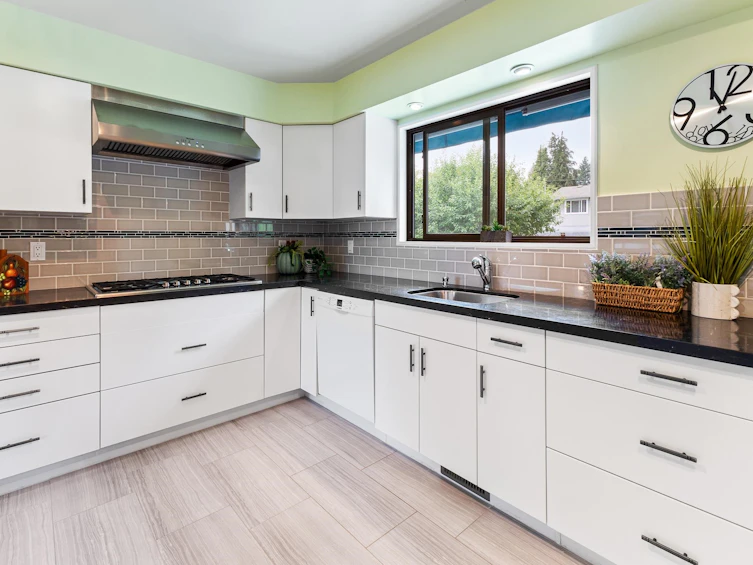1626 Oughton Drive, Port Coquitlam, BC, V3C 1H7 - 15